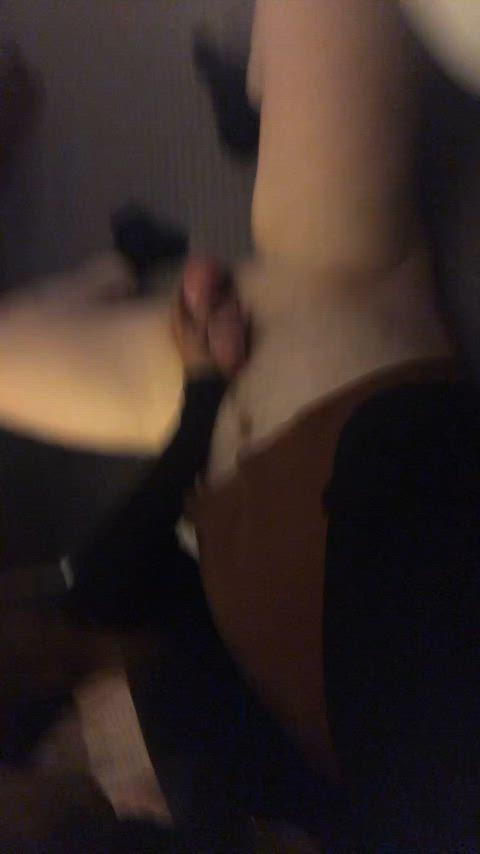 Ballbusting:Hard tap