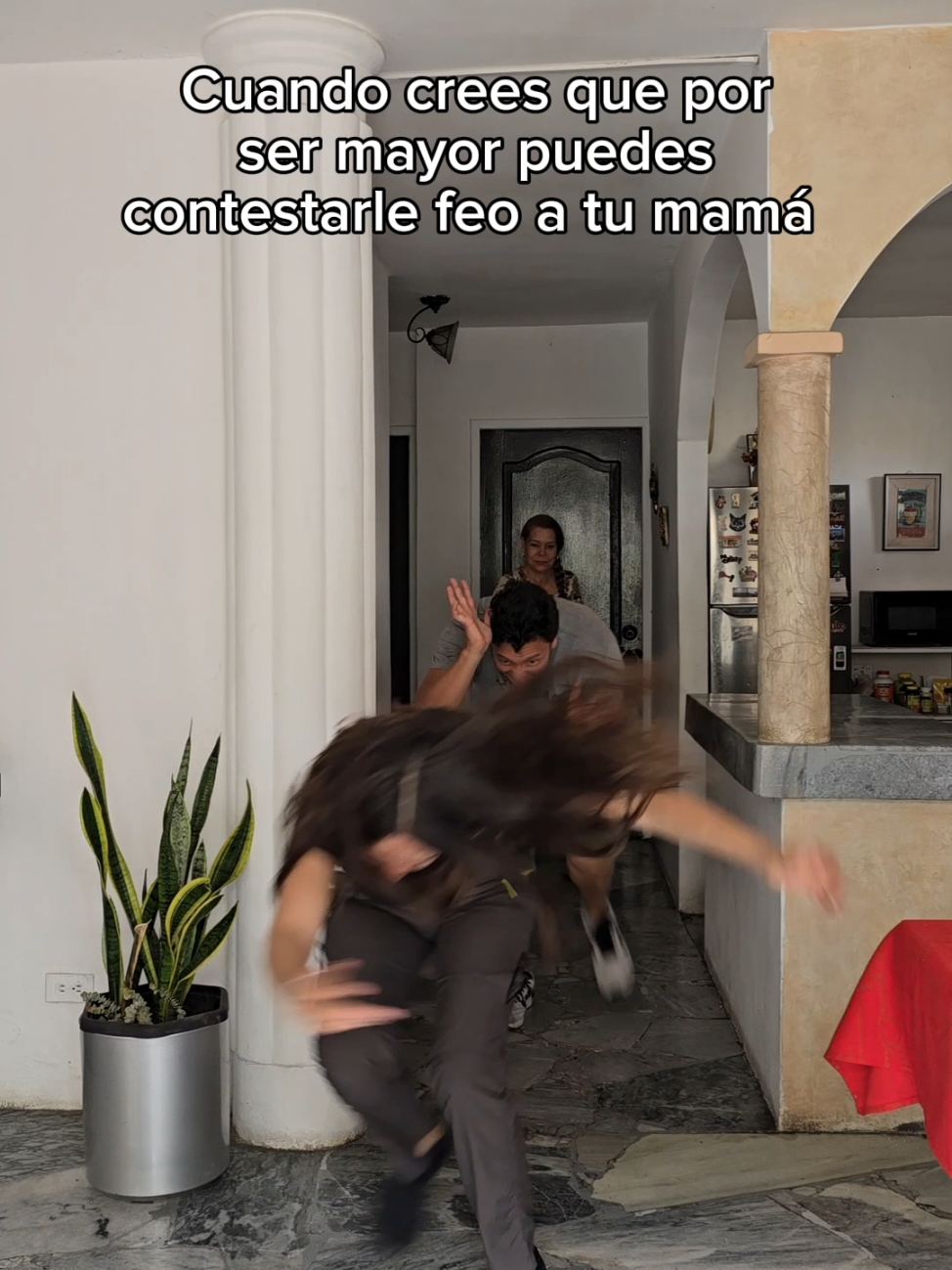 Tiktok (castigo SM): Je ne sais pas comment sauver qui que ce soit