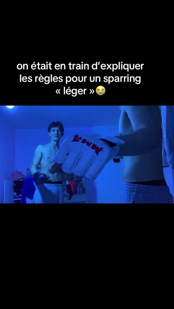 Tiktok (dans les couilles): il voulais en d&eacute;coudre